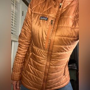 Women’s Large Patagonia Radalie Jacket. Compliments will pour in! :)